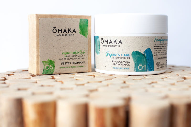 OMAKA Pflege-Set festes Shampoo und Conditioner für Locken und Afrohaare